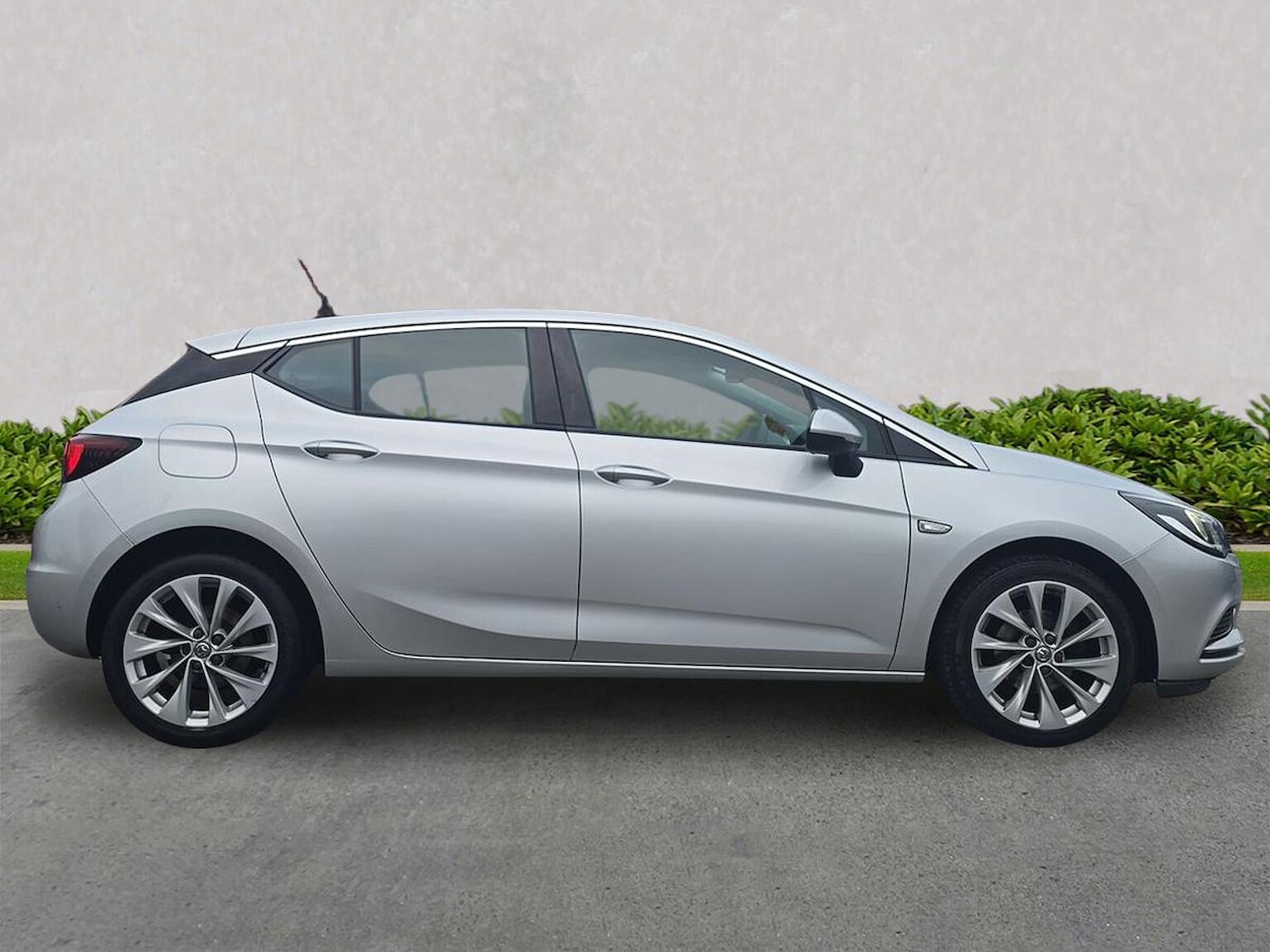 Used Vauxhall Astra 2016 for sale - 77073255: Photo 5