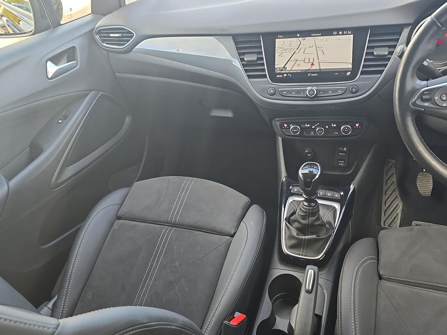 Used Vauxhall Crossland 2024 for sale - 76352462: Photo 29