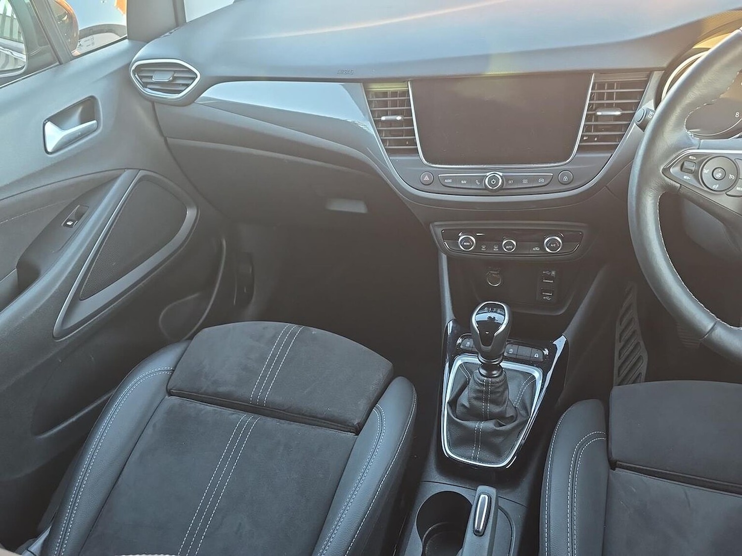 Used Vauxhall Crossland 2022 for sale - 76637807: Photo 27