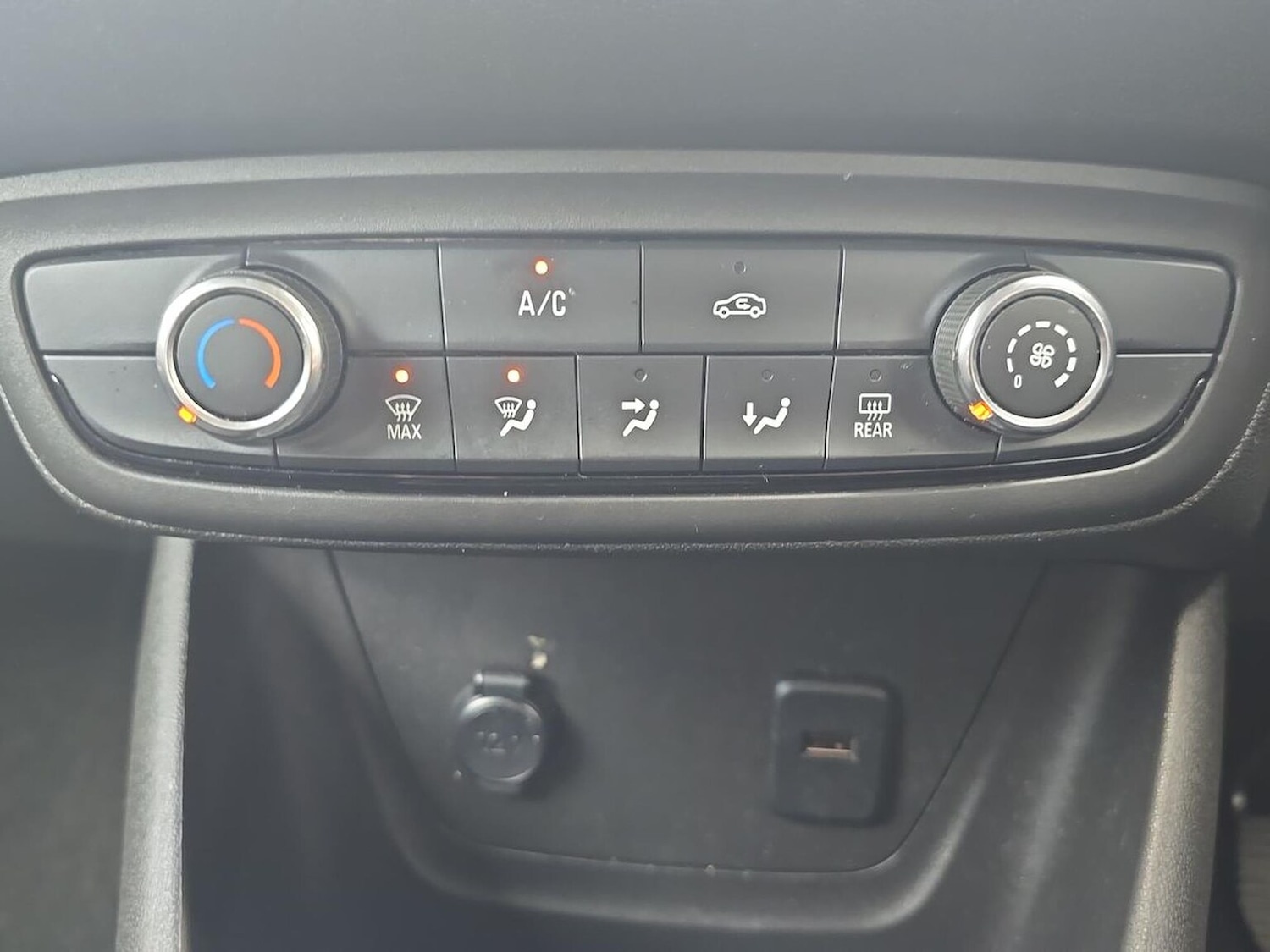Used Vauxhall Crossland 2022 for sale - 76353678: Photo 12