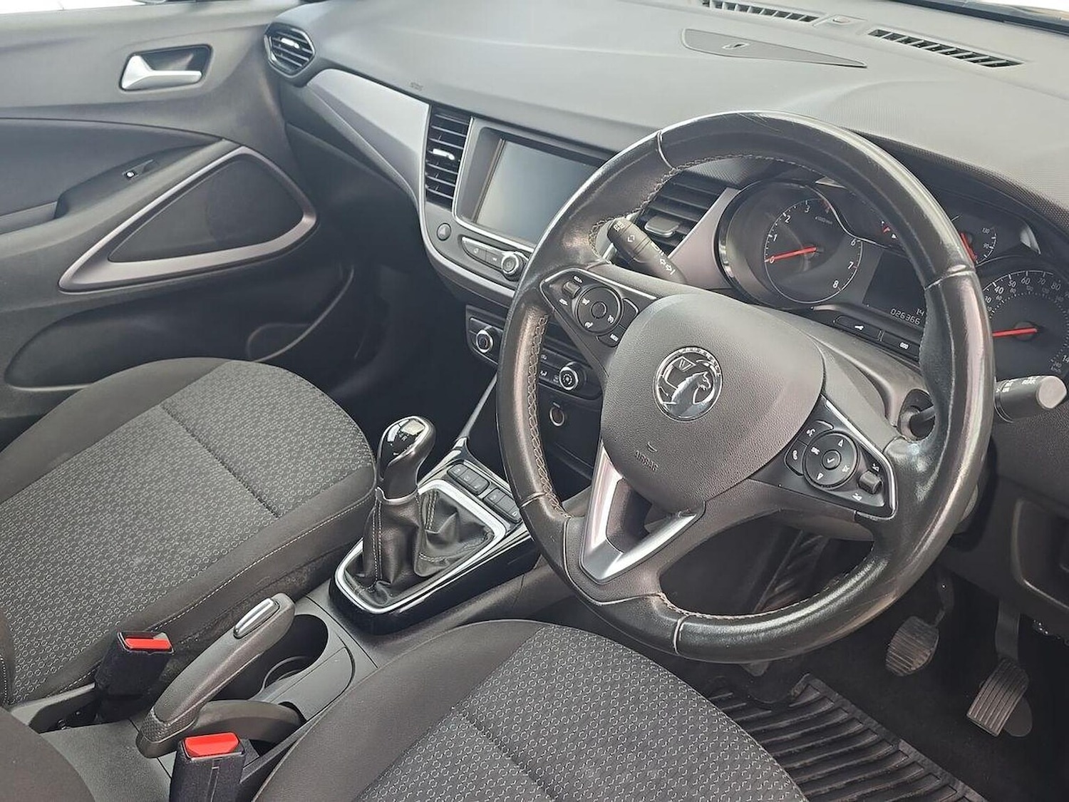 Used Vauxhall Crossland 2022 for sale - 76353678: Photo 15