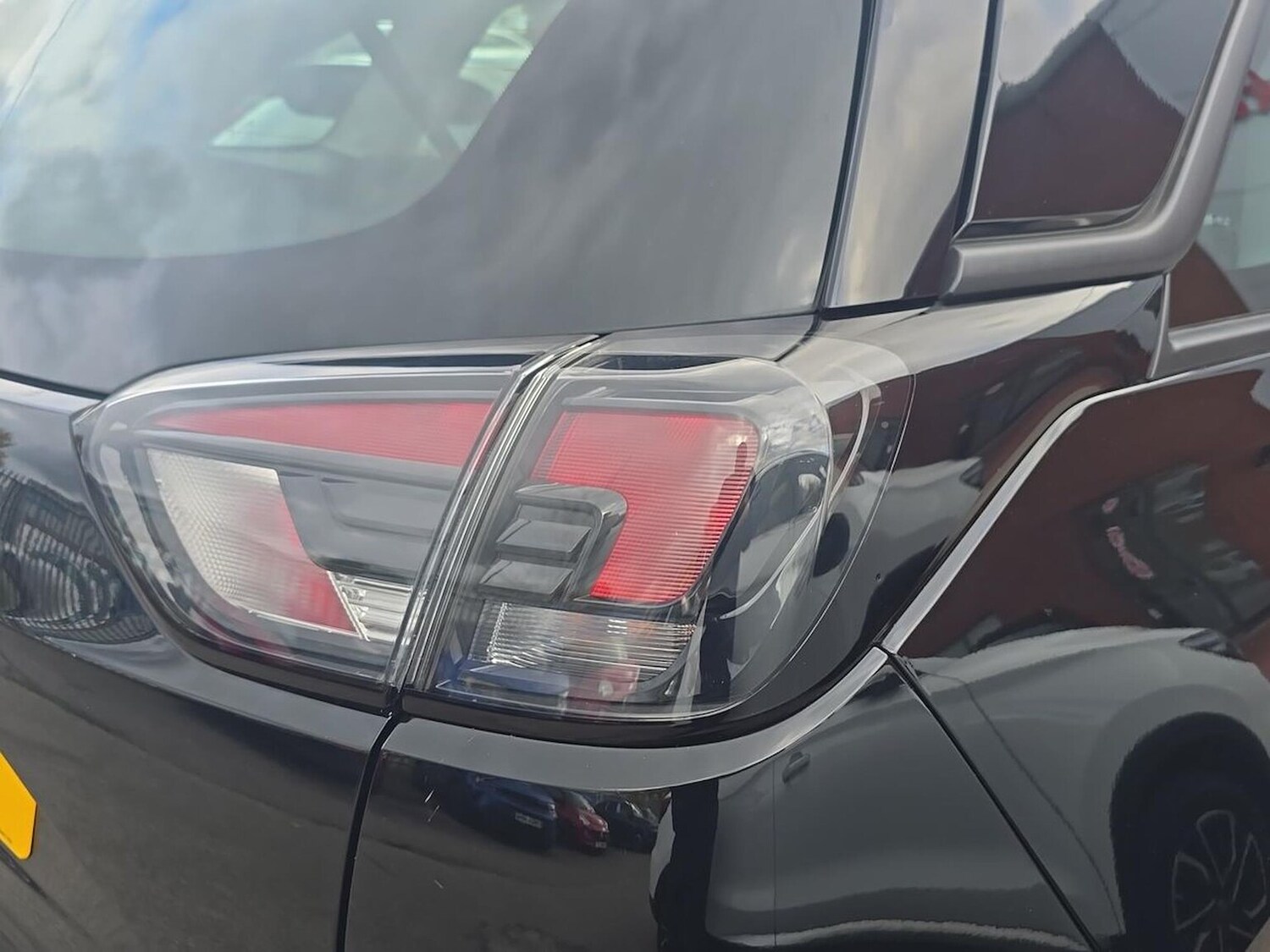 Used Vauxhall Crossland 2022 for sale - 76353678: Photo 35