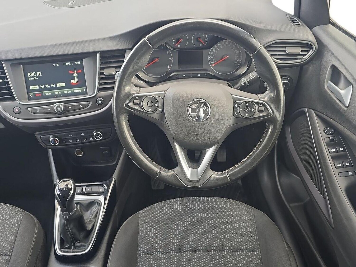 Used Vauxhall Crossland 2022 for sale - 76353678: Photo 9