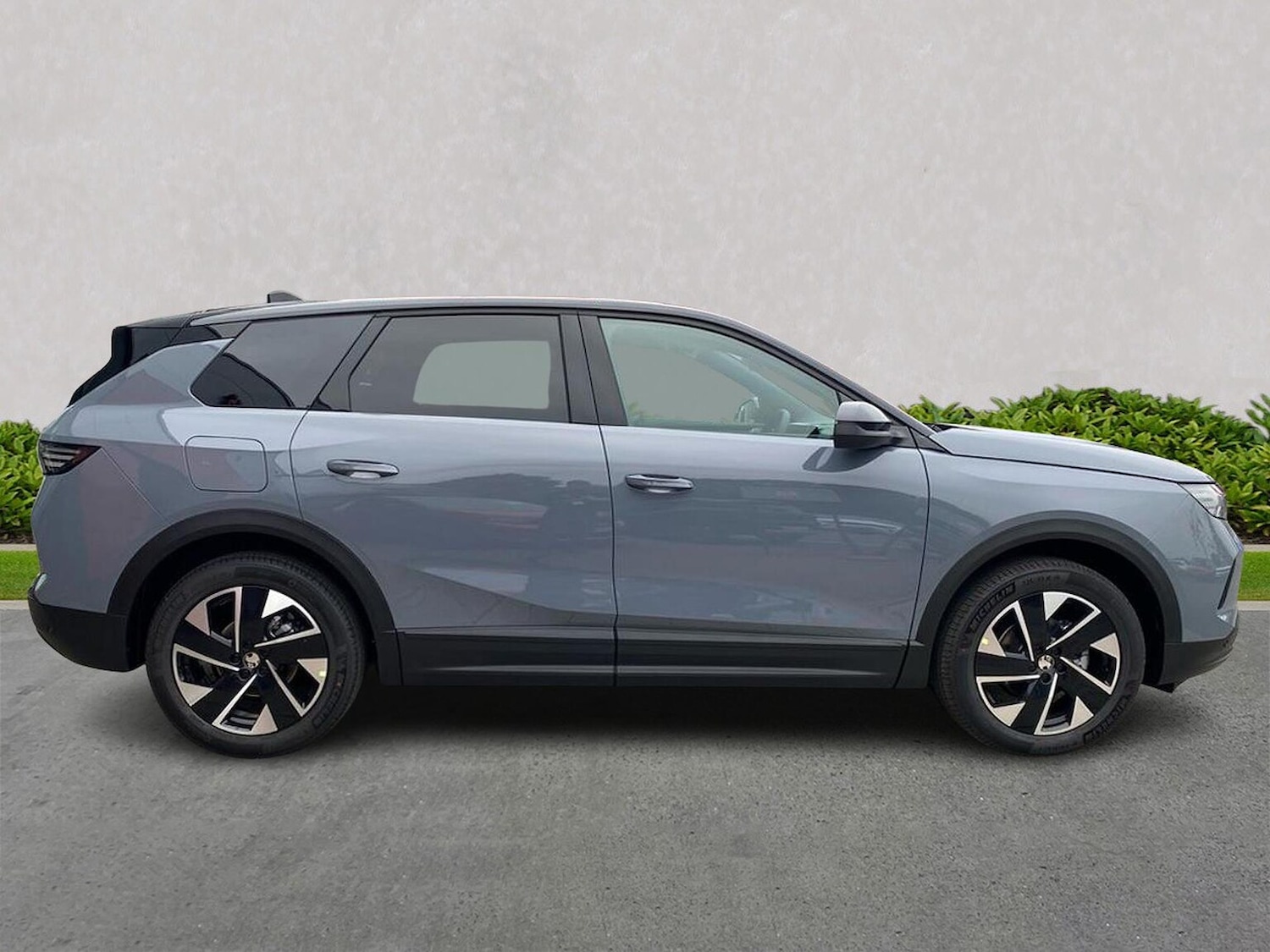 Used Vauxhall Grandland 2025 for sale - 76477232: Photo 3