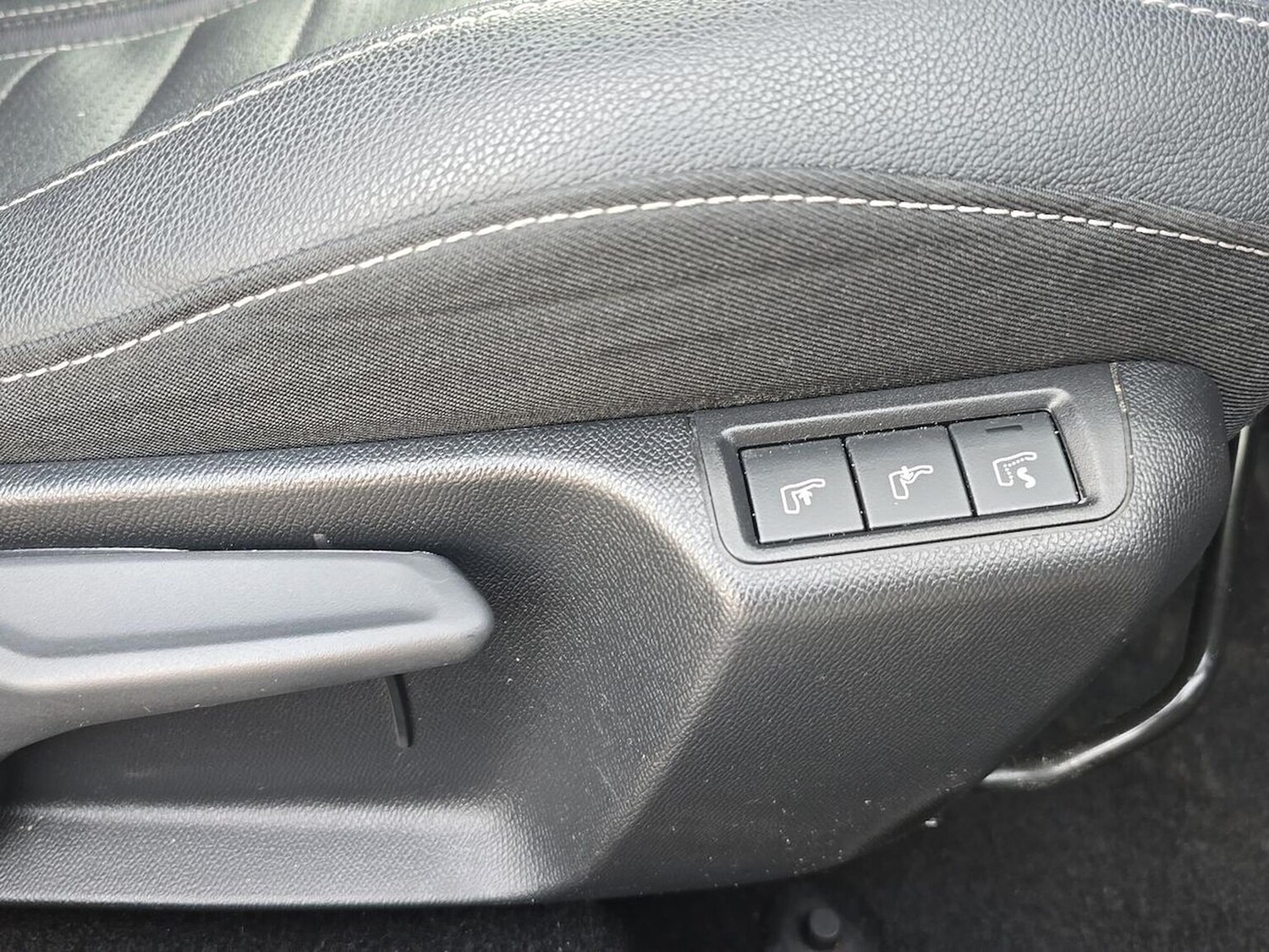 Used Vauxhall Mokka 2022 for sale - 78053513: Photo 32