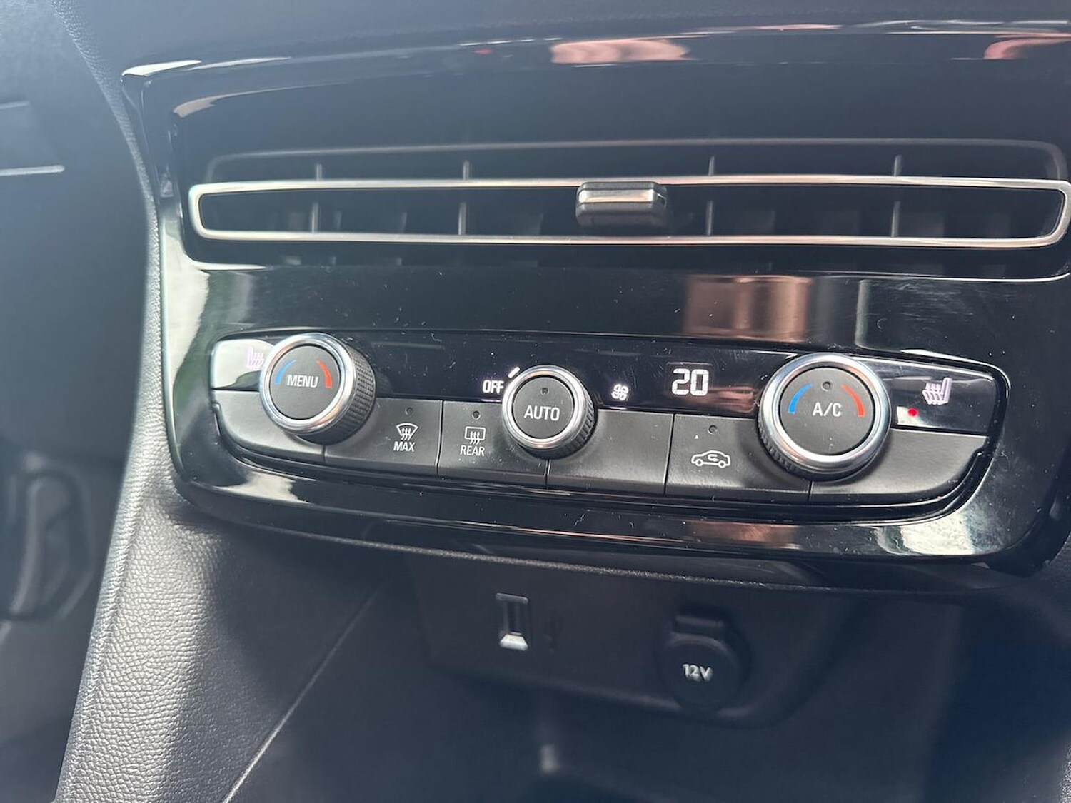 Used Vauxhall Mokka 2023 for sale - 78106312: Photo 14