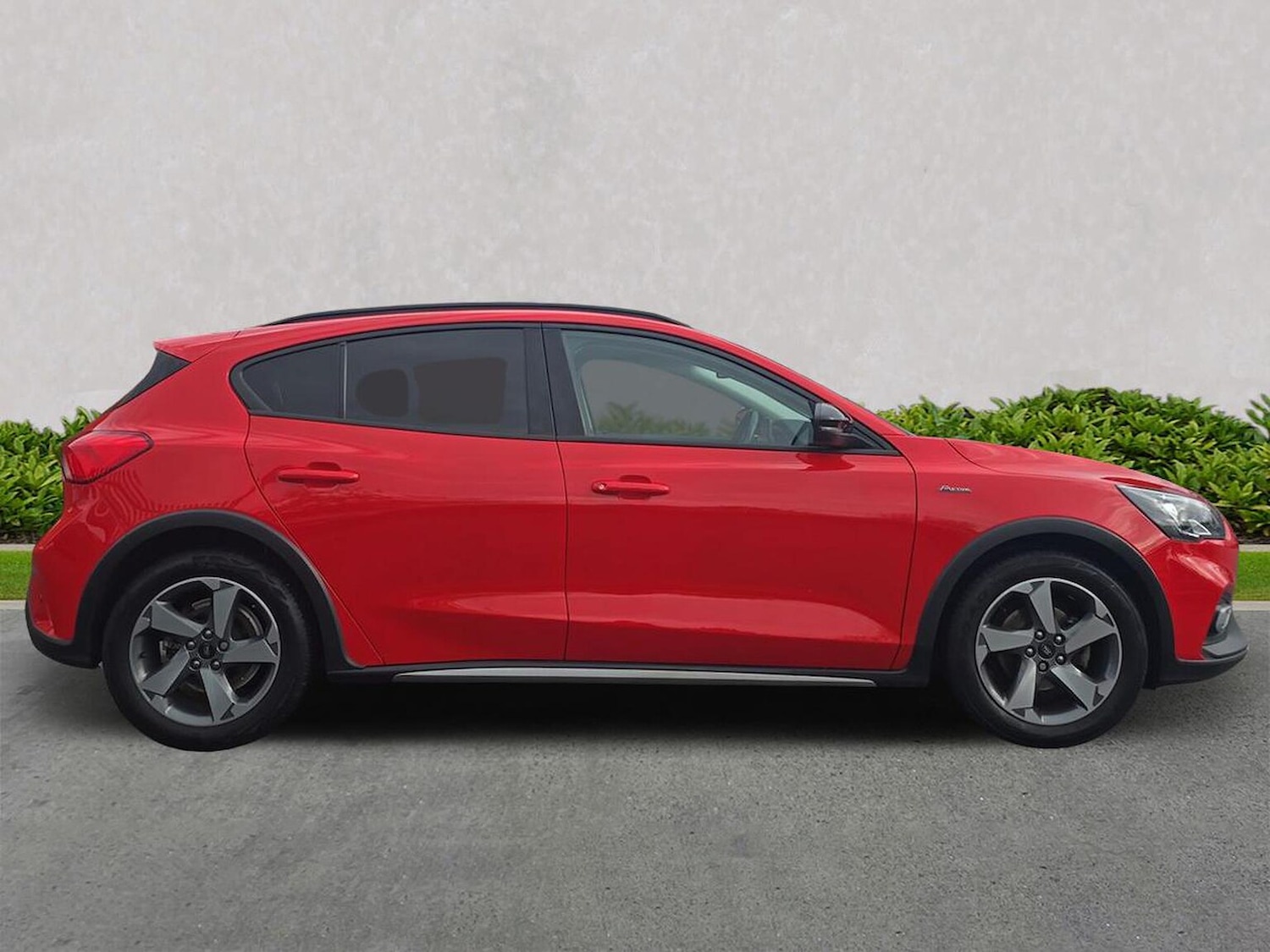 Used Ford Focus 2021 for sale - 76128966: Photo 3