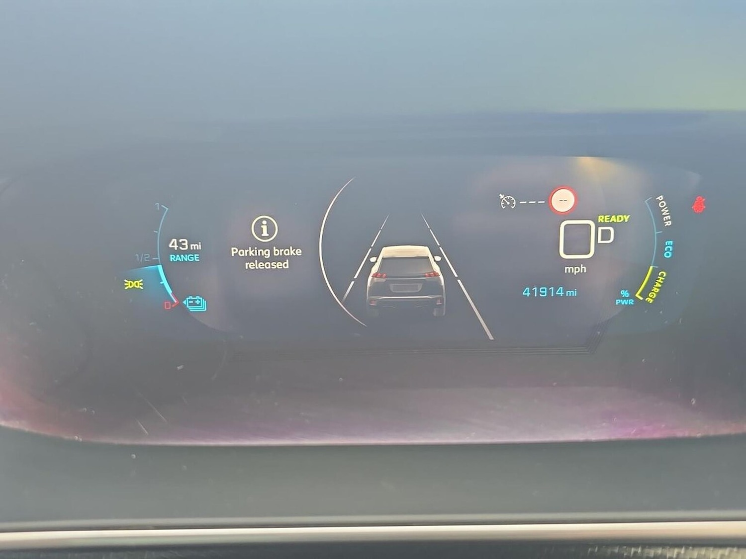 Used Peugeot 2008 2021 for sale - 76831982: Photo 10