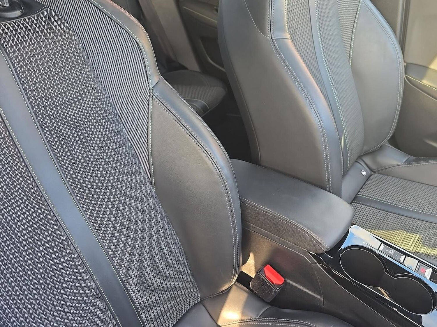 Used Peugeot 2008 2021 for sale - 76831982: Photo 28