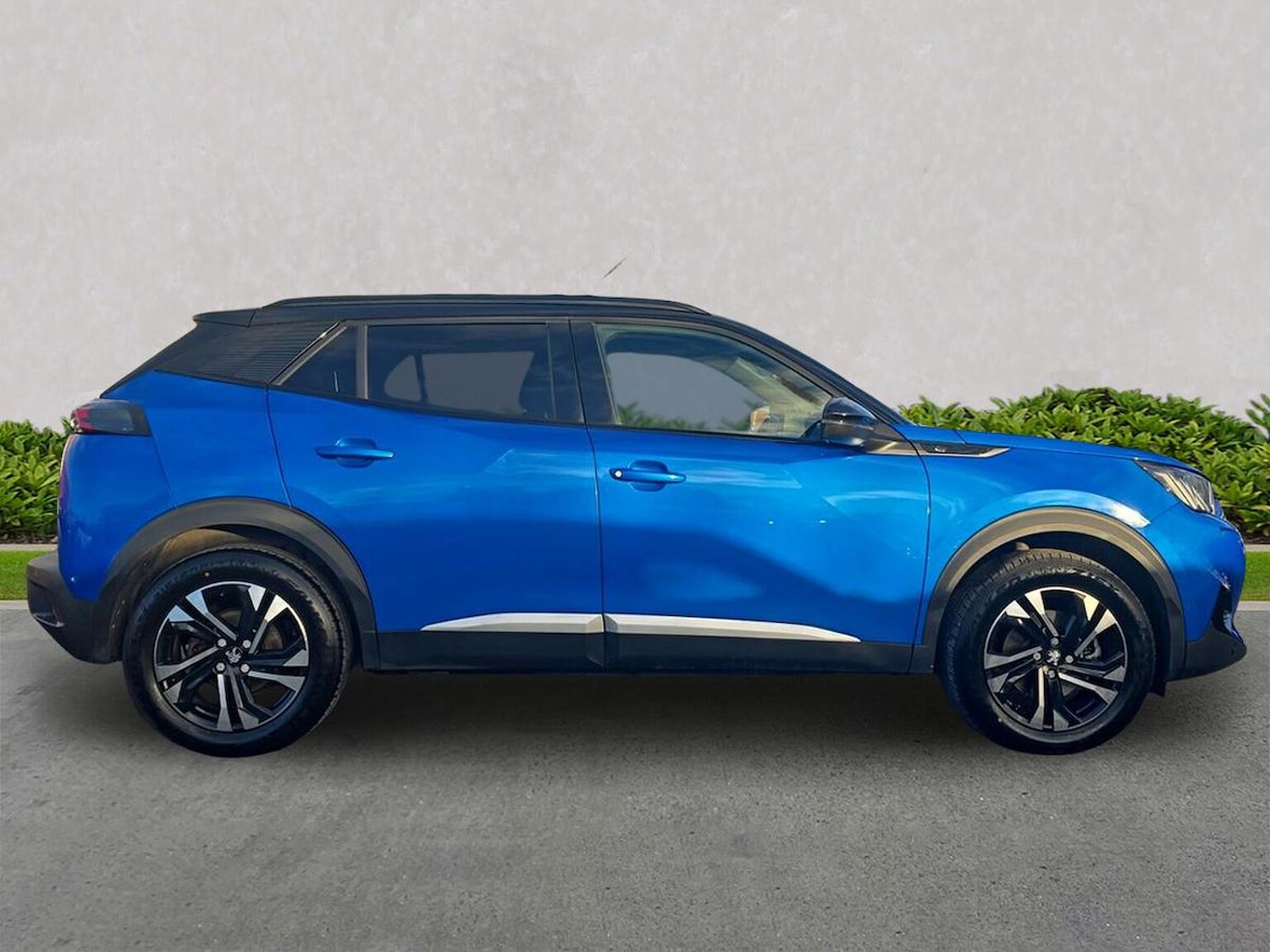 Used Peugeot 2008 2021 for sale - 76831982: Photo 3