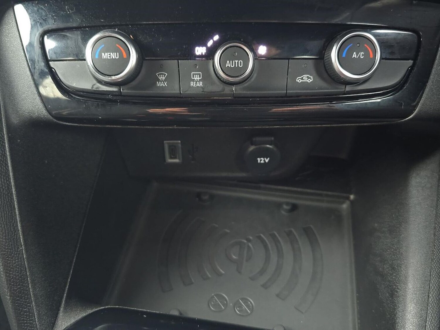 Used Vauxhall Corsa 2024 for sale - 76263238: Photo 12