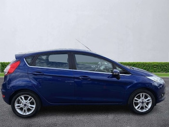 Used Ford Fiesta 2015 for sale - 79419363: Photo