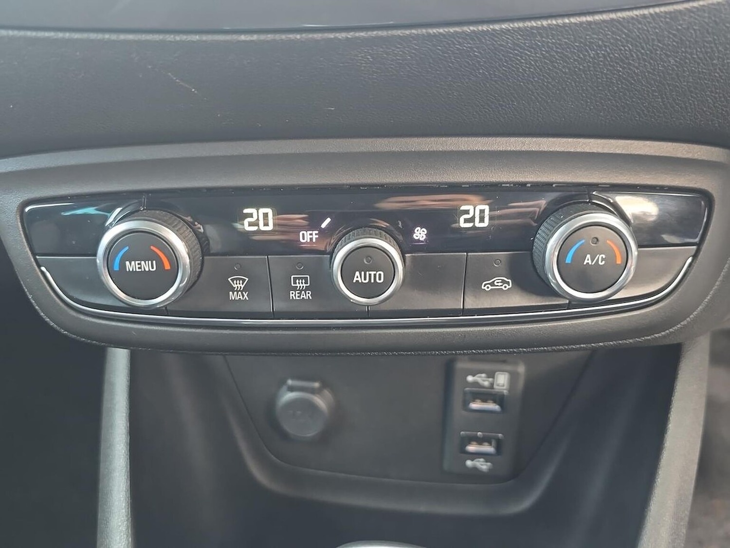 Used Vauxhall Crossland X 2019 for sale - 76860077: Photo 12