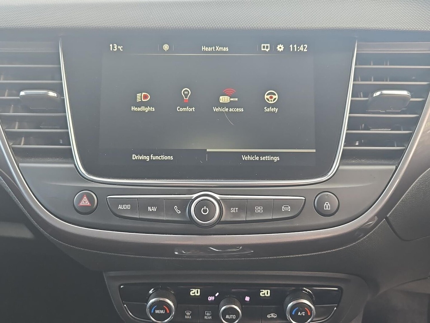 Used Vauxhall Crossland X 2019 for sale - 76860077: Photo 25