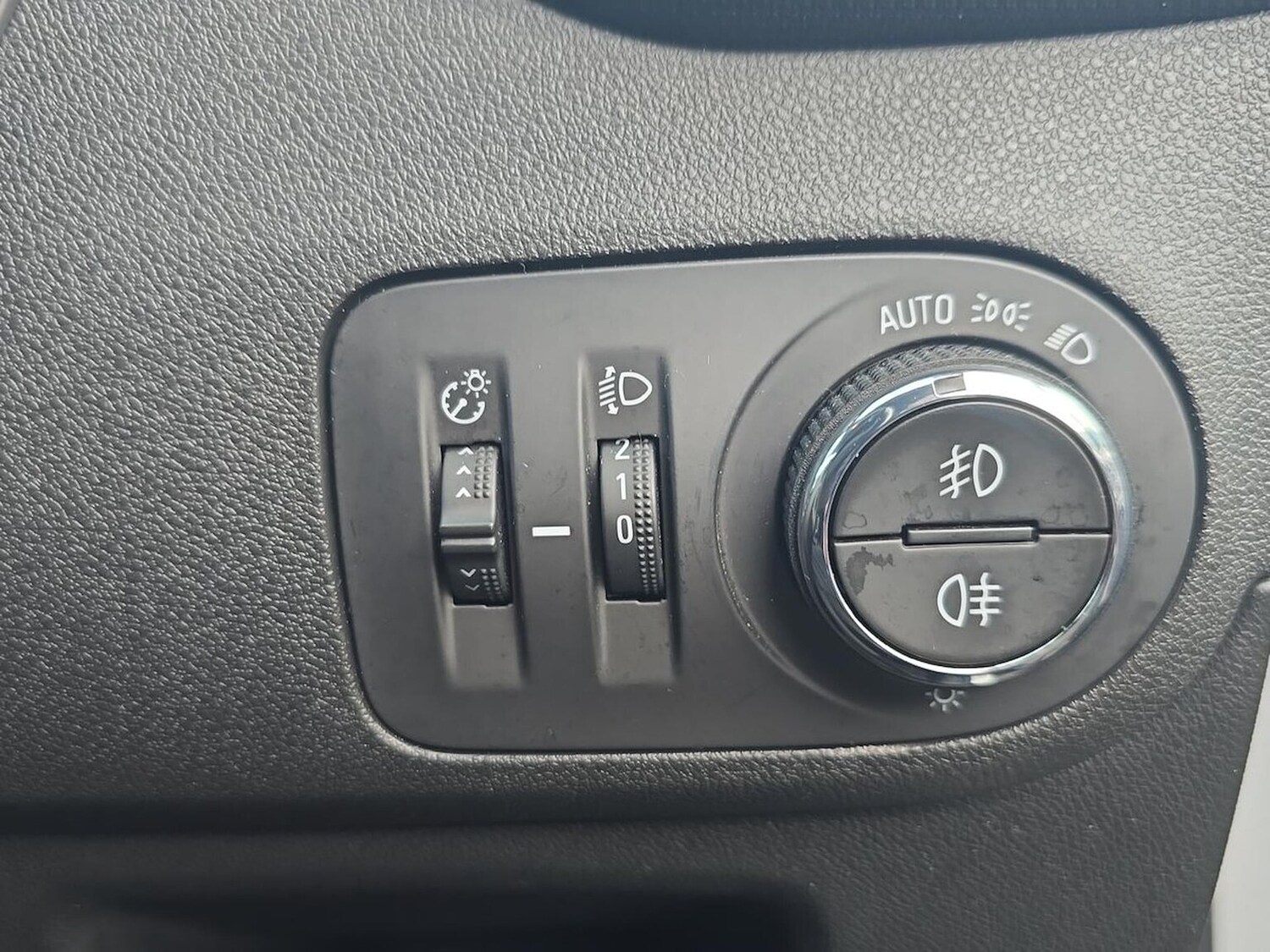 Used Vauxhall Crossland X 2019 for sale - 76860077: Photo 37