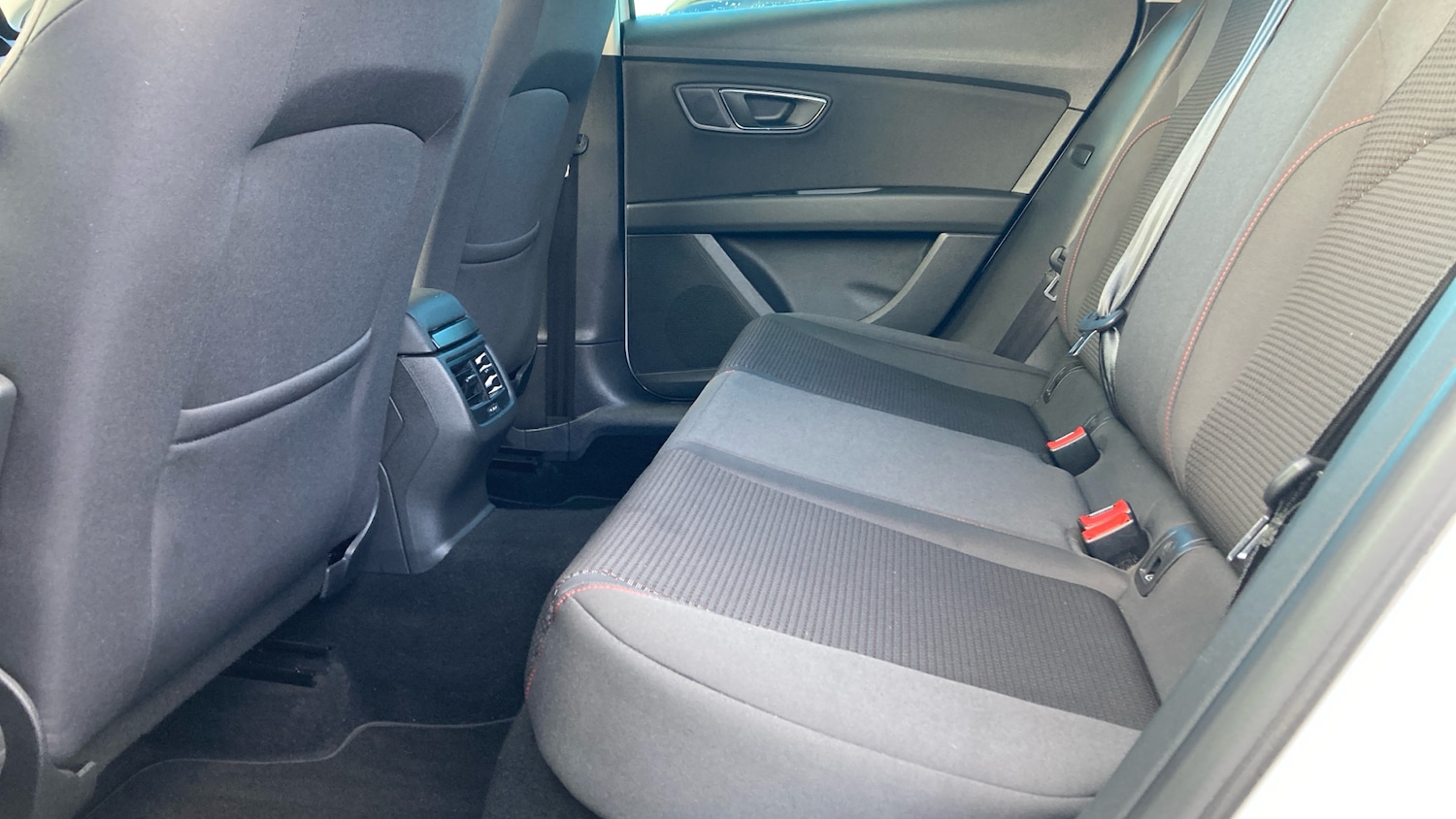 Used SEAT Leon 2017 for sale - 76792853: Photo 16