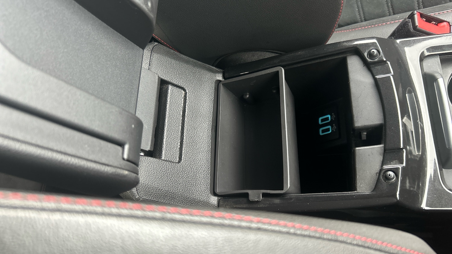 Used Ford Kuga 2019 for sale - 77903809: Photo 39