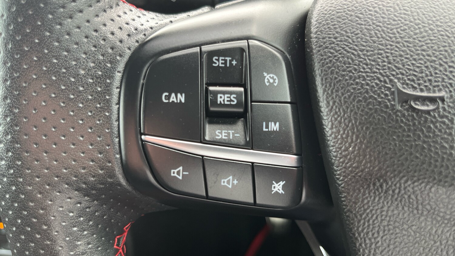 Used Ford Puma 2023 for sale - 77903810: Photo 28