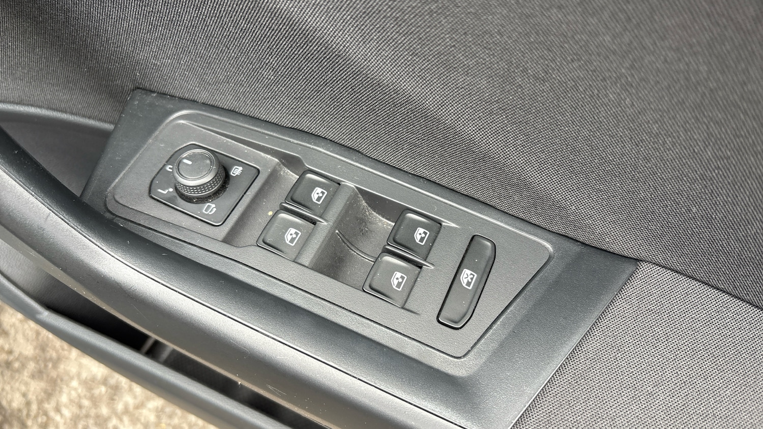 Used Volkswagen T-Roc 2022 for sale - 76433413: Photo 23