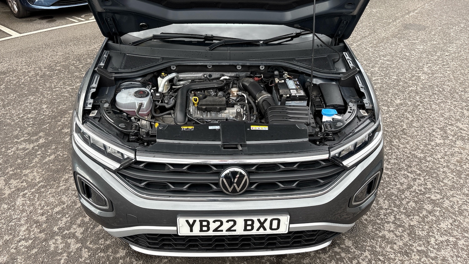 Used Volkswagen T-Roc 2022 for sale - 76433413: Photo 8