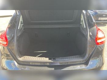 Used Ford Focus 2016 for sale - 78963369: Photo