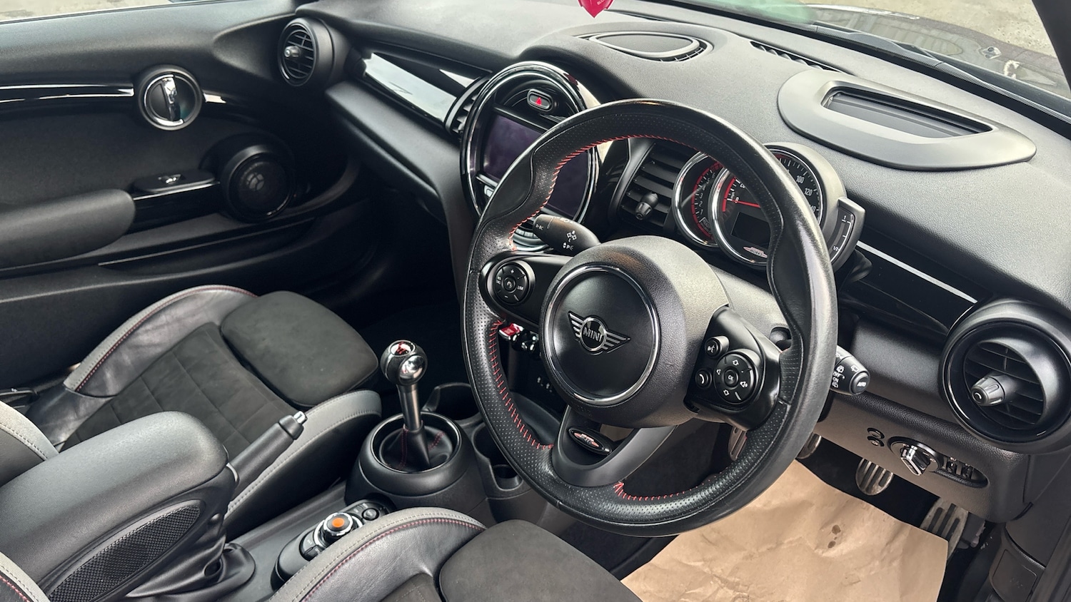 Used MINI Hatch 2020 for sale - 77562451: Photo 11