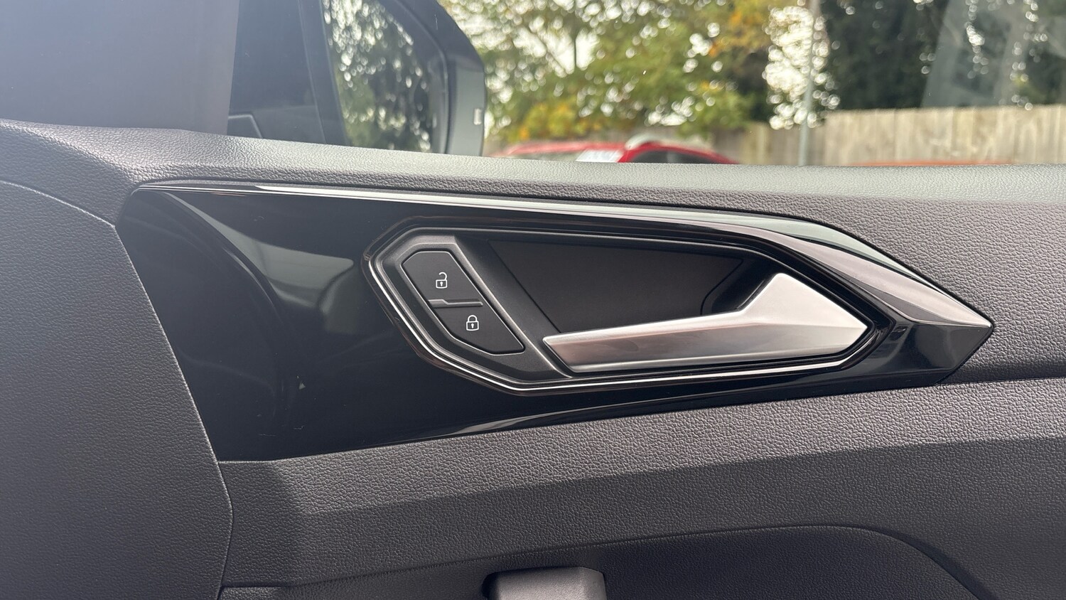 Used Volkswagen T-Cross 2023 for sale - 76299697: Photo 35