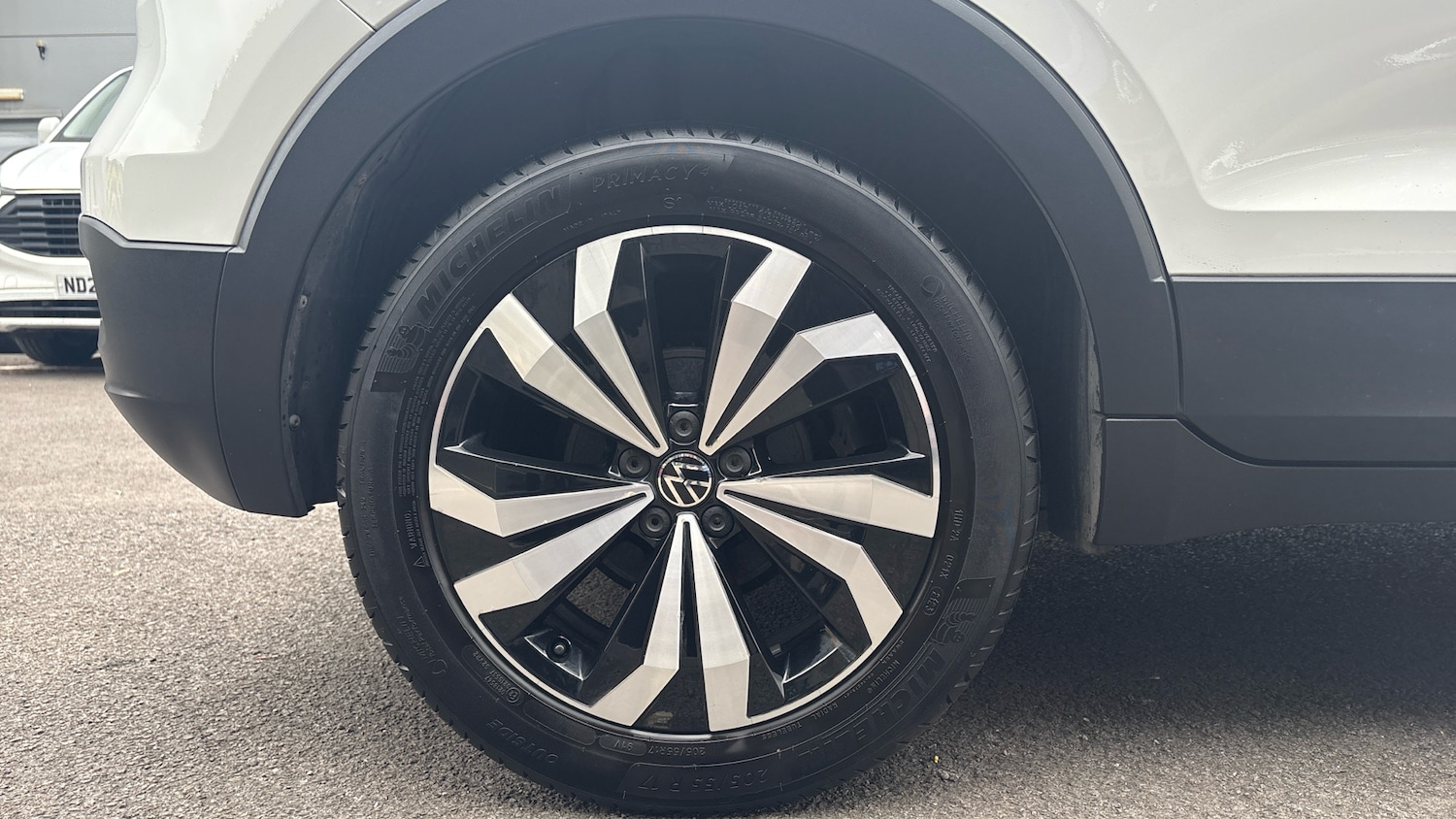 Used Volkswagen T-Cross 2023 for sale - 76299697: Photo 7
