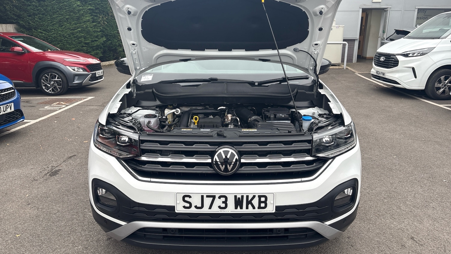 Used Volkswagen T-Cross 2023 for sale - 76299697: Photo 8