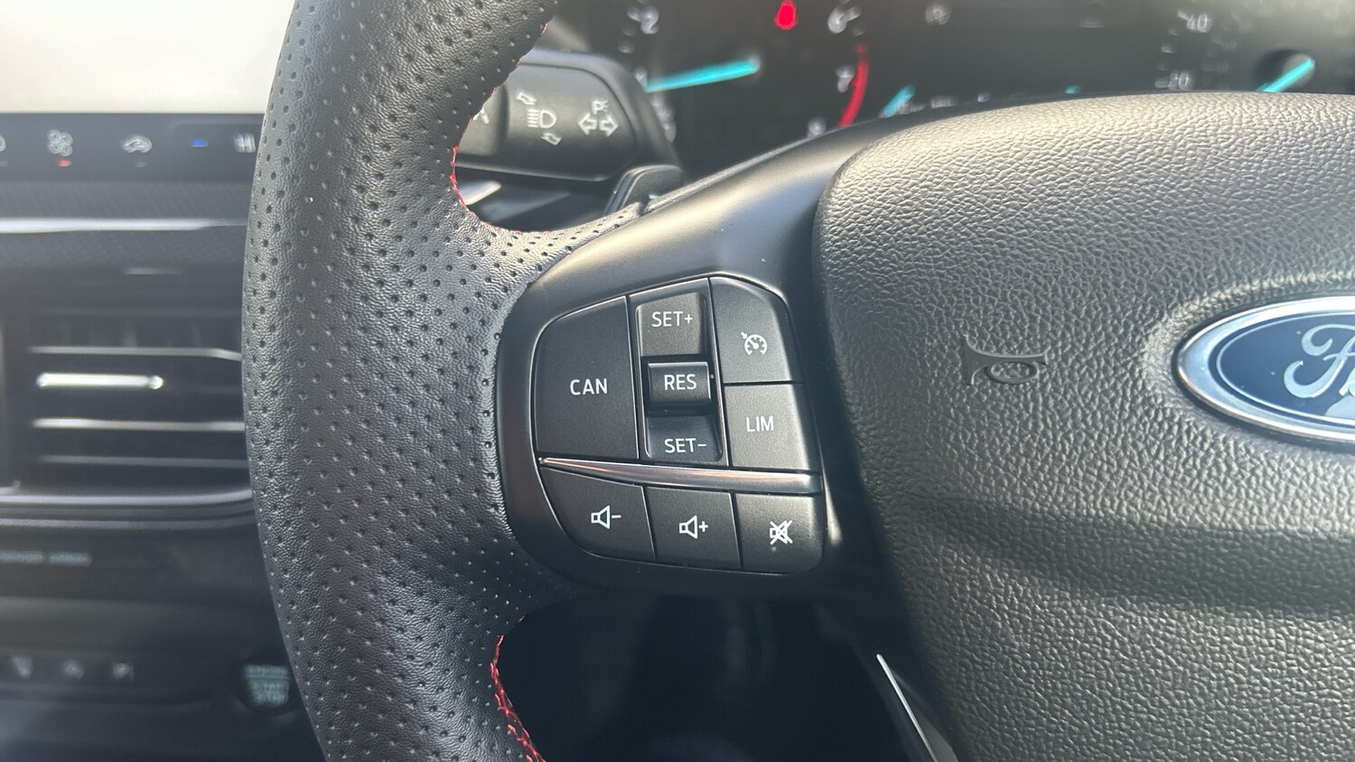 Used Ford Focus 2023 for sale - 77578126: Photo 35