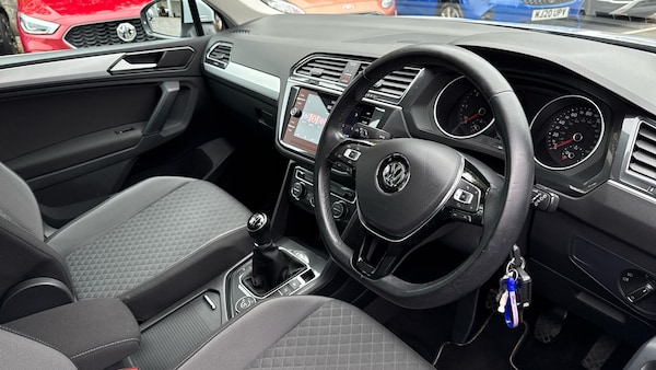 Used Volkswagen Tiguan 2018 for sale - 76299256: Photo 11