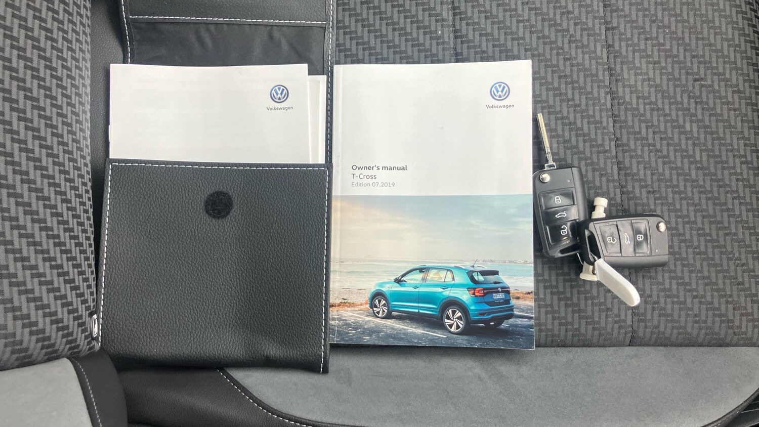 Used Volkswagen T-Cross 2020 for sale - 76263697: Photo 26