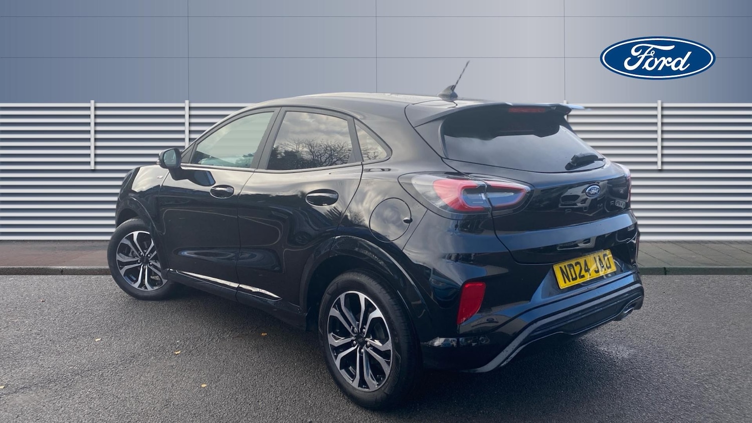 Used Ford Puma 2024 for sale - 76968745: Photo 2