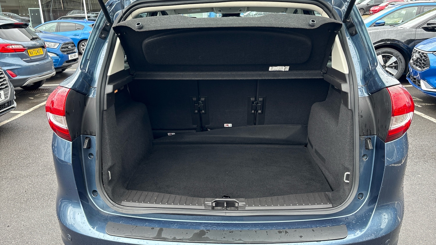 Used Ford C-Max 2019 for sale - 77115829: Photo 4