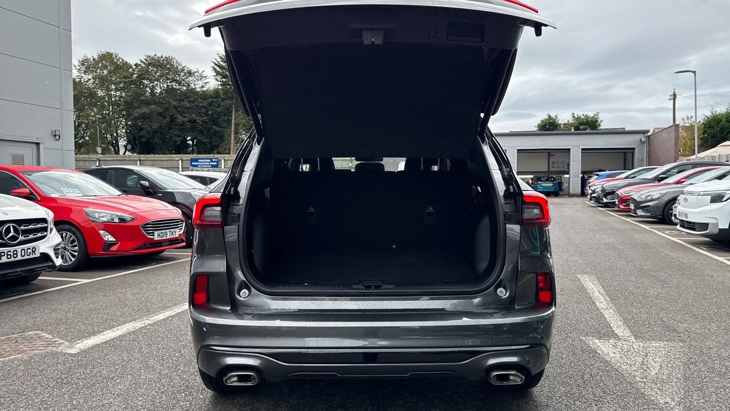 Used Ford Kuga 2025 for sale - 76205421: Photo 4