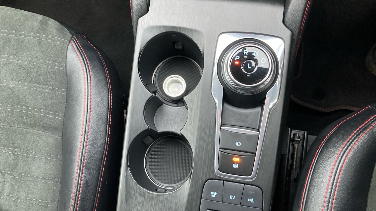 Used Ford Kuga 2024 for sale - 78066640: Photo 13