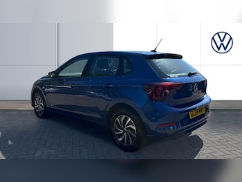 Used Volkswagen Polo 2024 for sale - 75557592: Photo