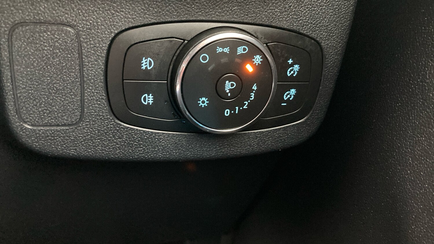 Used Ford Puma 2024 for sale - 77462330: Photo 37