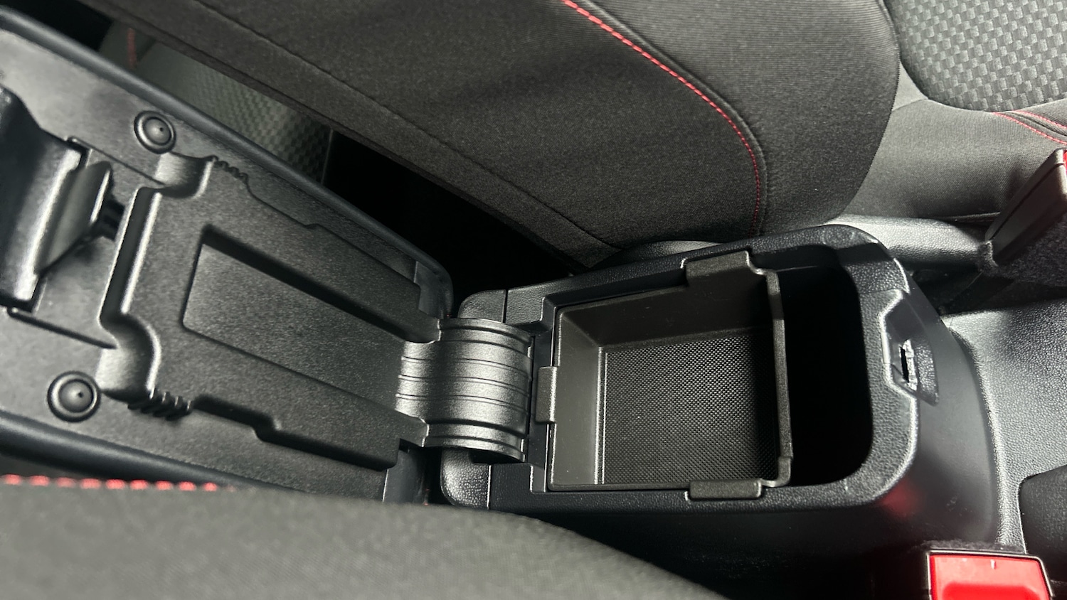 Used Ford Puma 2024 for sale - 76490439: Photo 39