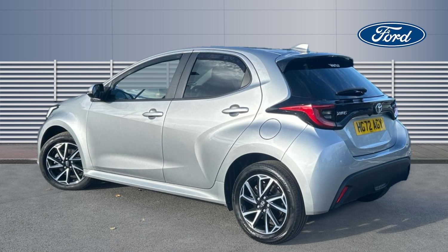 Used Toyota Yaris 2022 for sale - 76181862: Photo 2