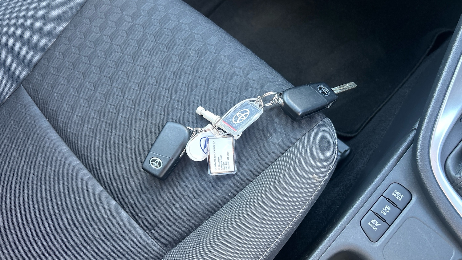 Used Toyota Yaris 2022 for sale - 76181862: Photo 20