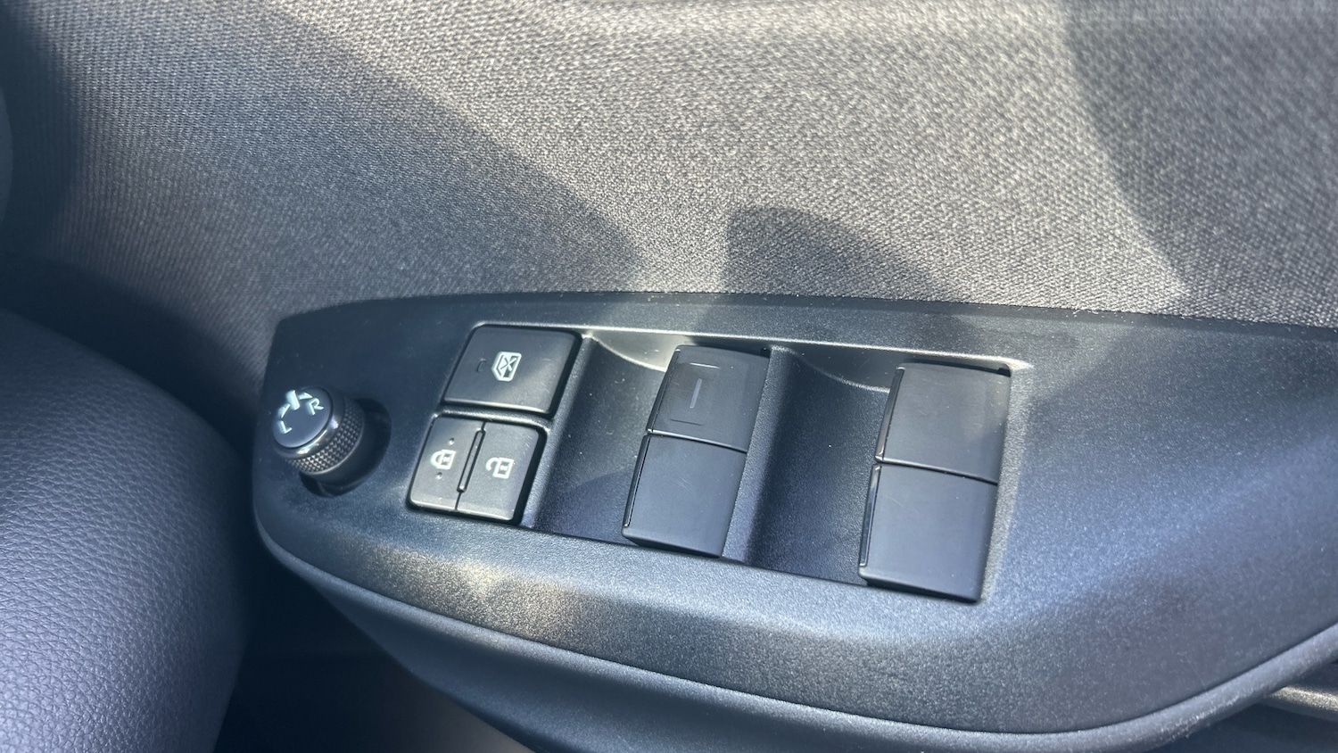 Used Toyota Yaris 2022 for sale - 76181862: Photo 25