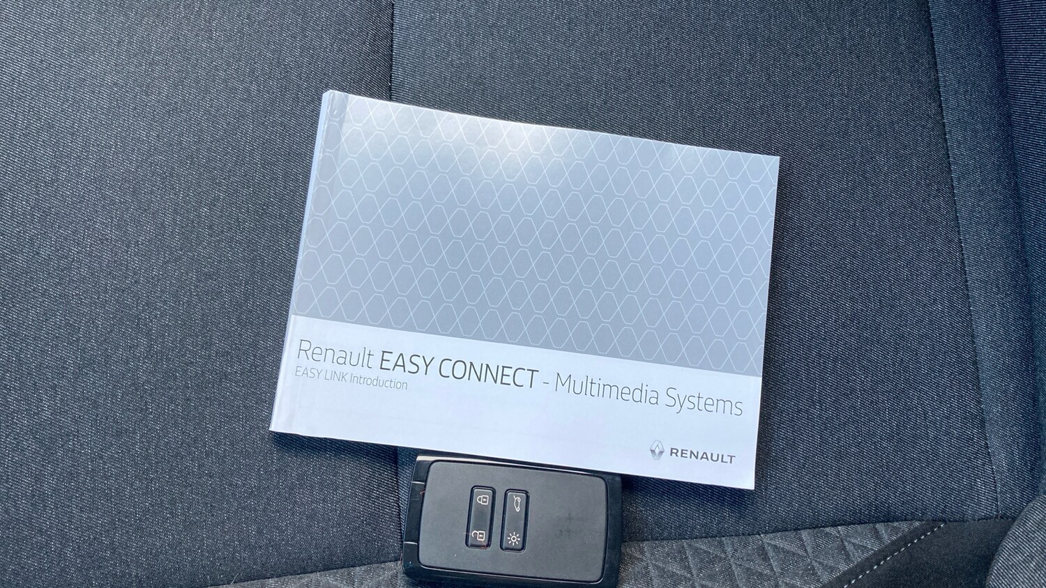 Used Renault Clio 2021 for sale - 77363955: Photo 19