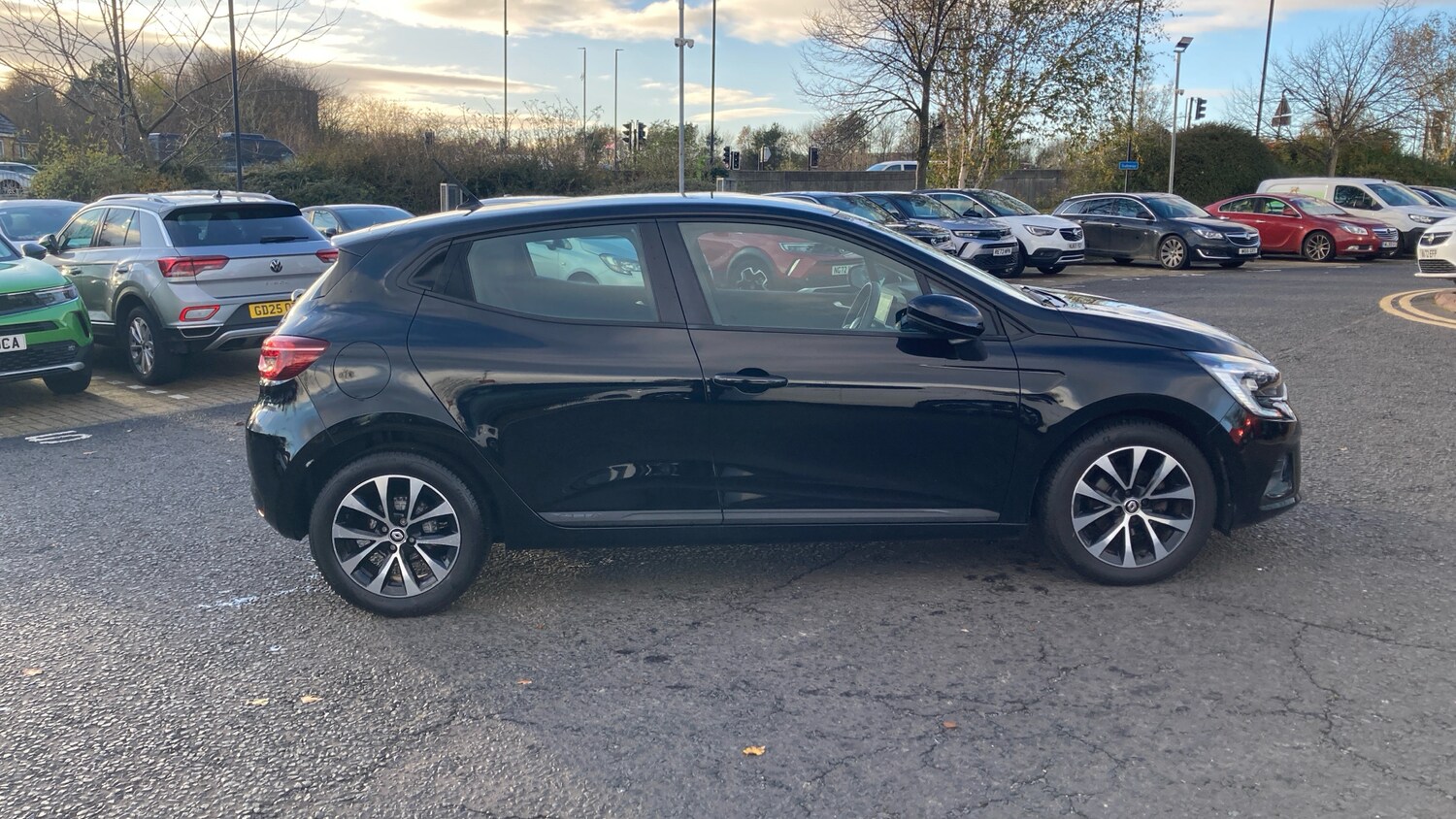 Used Renault Clio 2021 for sale - 77363955: Photo 33