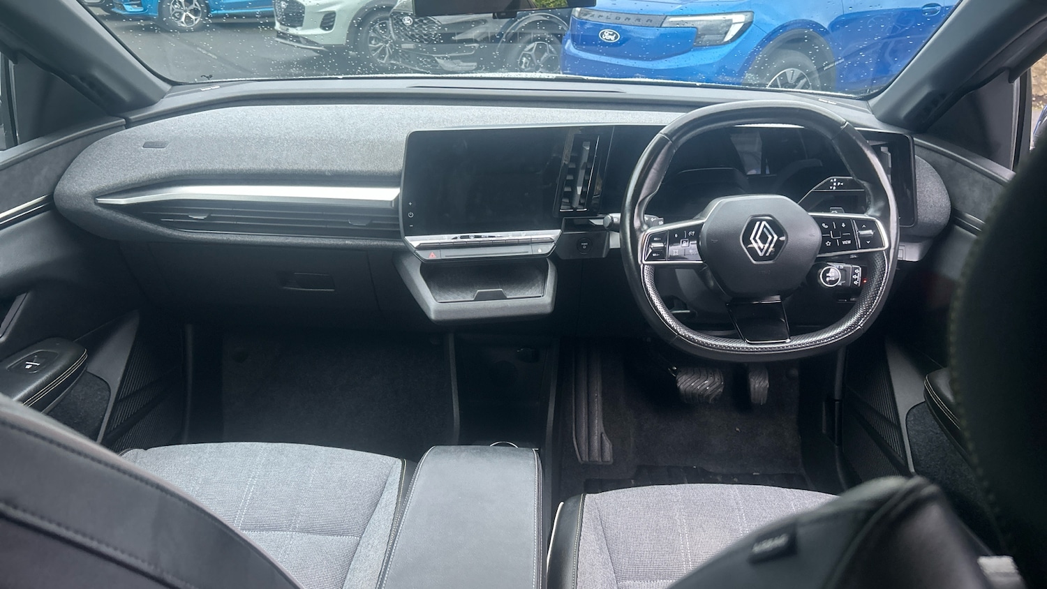 Used Renault Megane E Tech 2024 for sale - 76396839: Photo 10