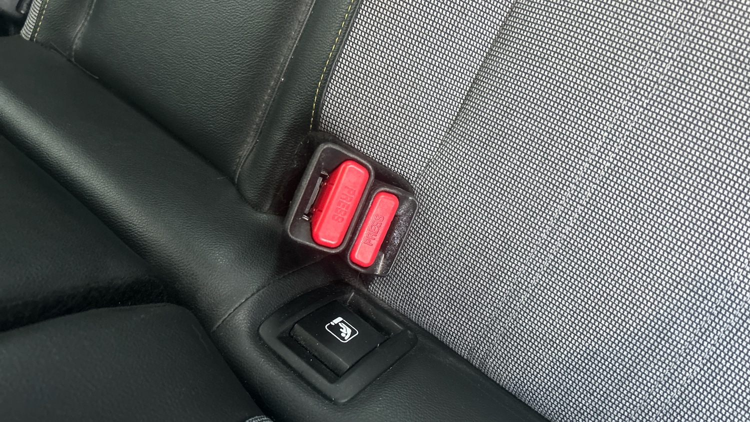 Used Renault Megane E Tech 2024 for sale - 76396839: Photo 17