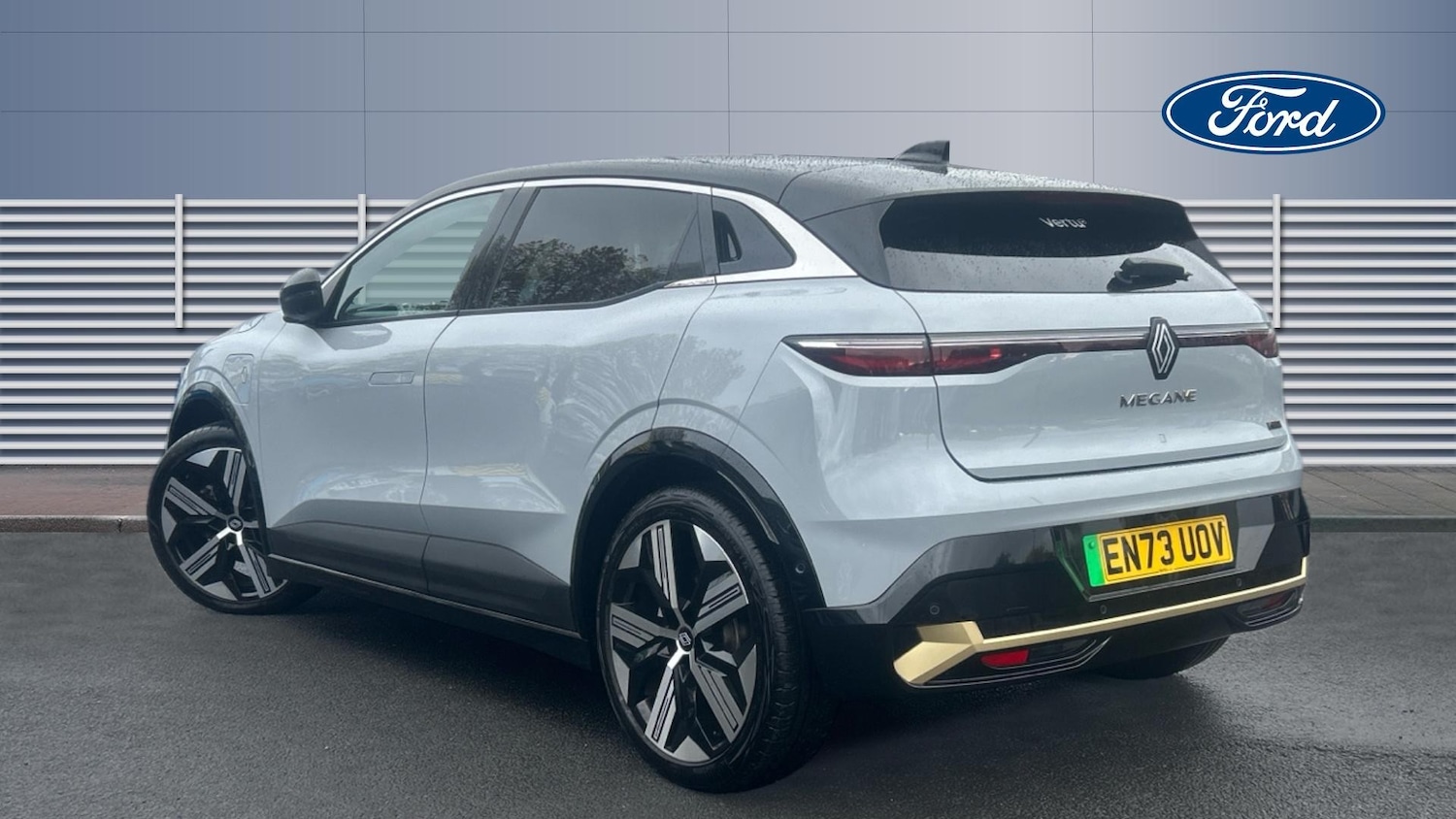 Used Renault Megane E Tech 2024 for sale - 76396839: Photo 2