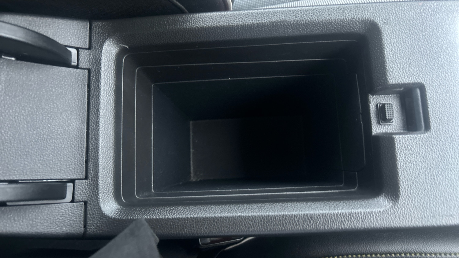 Used Renault Megane E Tech 2024 for sale - 76396839: Photo 42