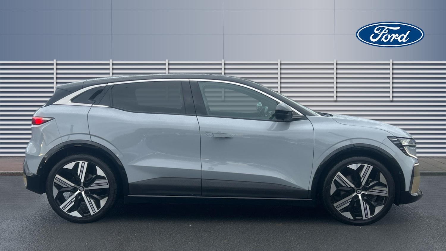 Used Renault Megane E Tech 2024 for sale - 76396839: Photo 5