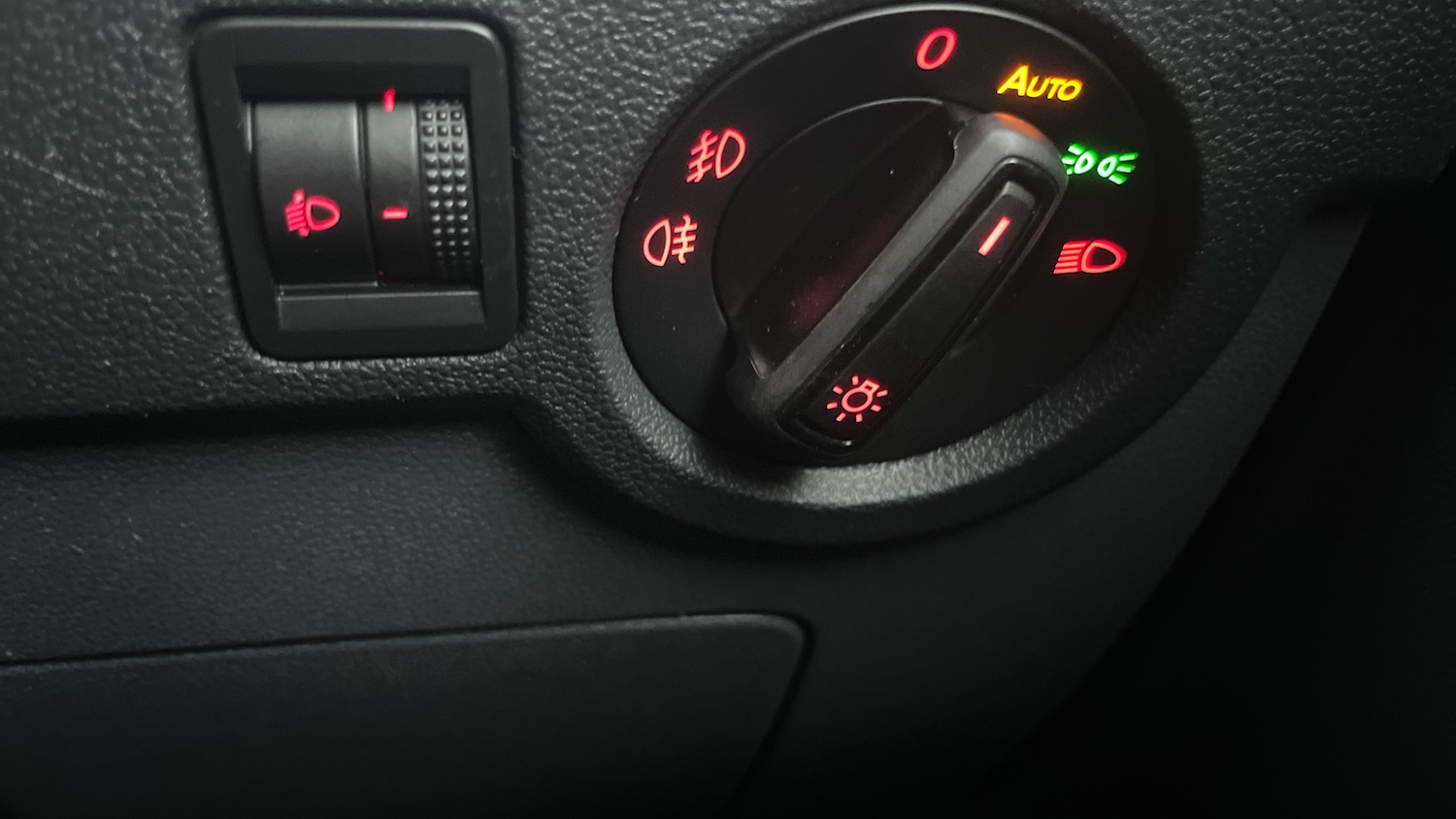 Used Volkswagen T-Cross 2020 for sale - 76891605: Photo 27